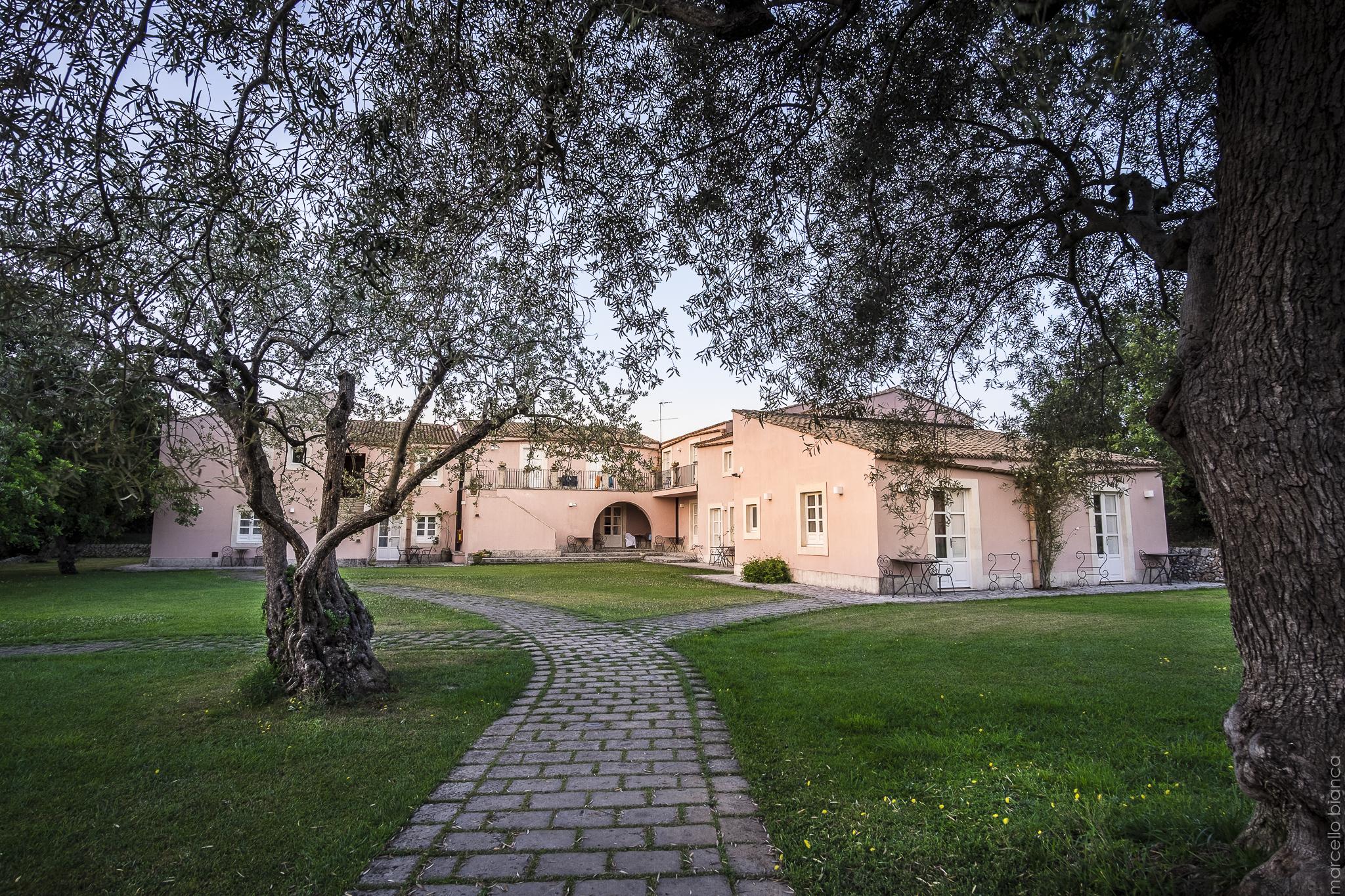 Masseria Degli Ulivi - Noto San Corrado di Fuori Exterior foto